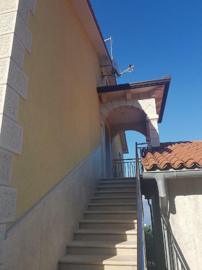 Victory Ravni Apartment Exterior photo